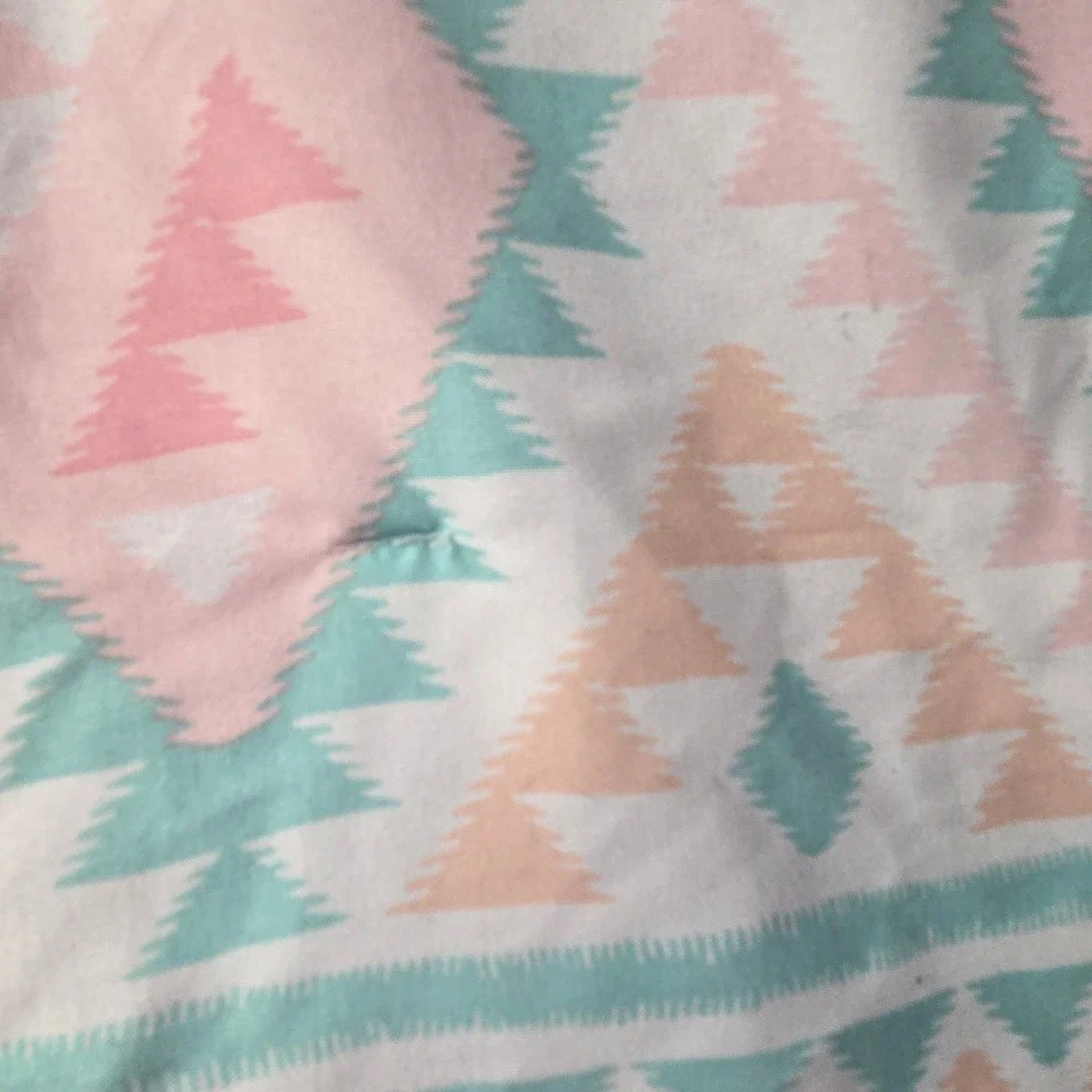 Carters Kids Southwestern Geometric Print Pink Teal Comforter 41.5